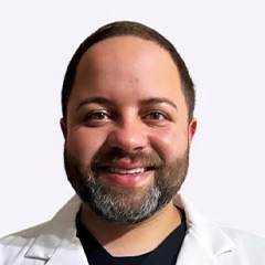Dr. César F. Hernández Arroyo